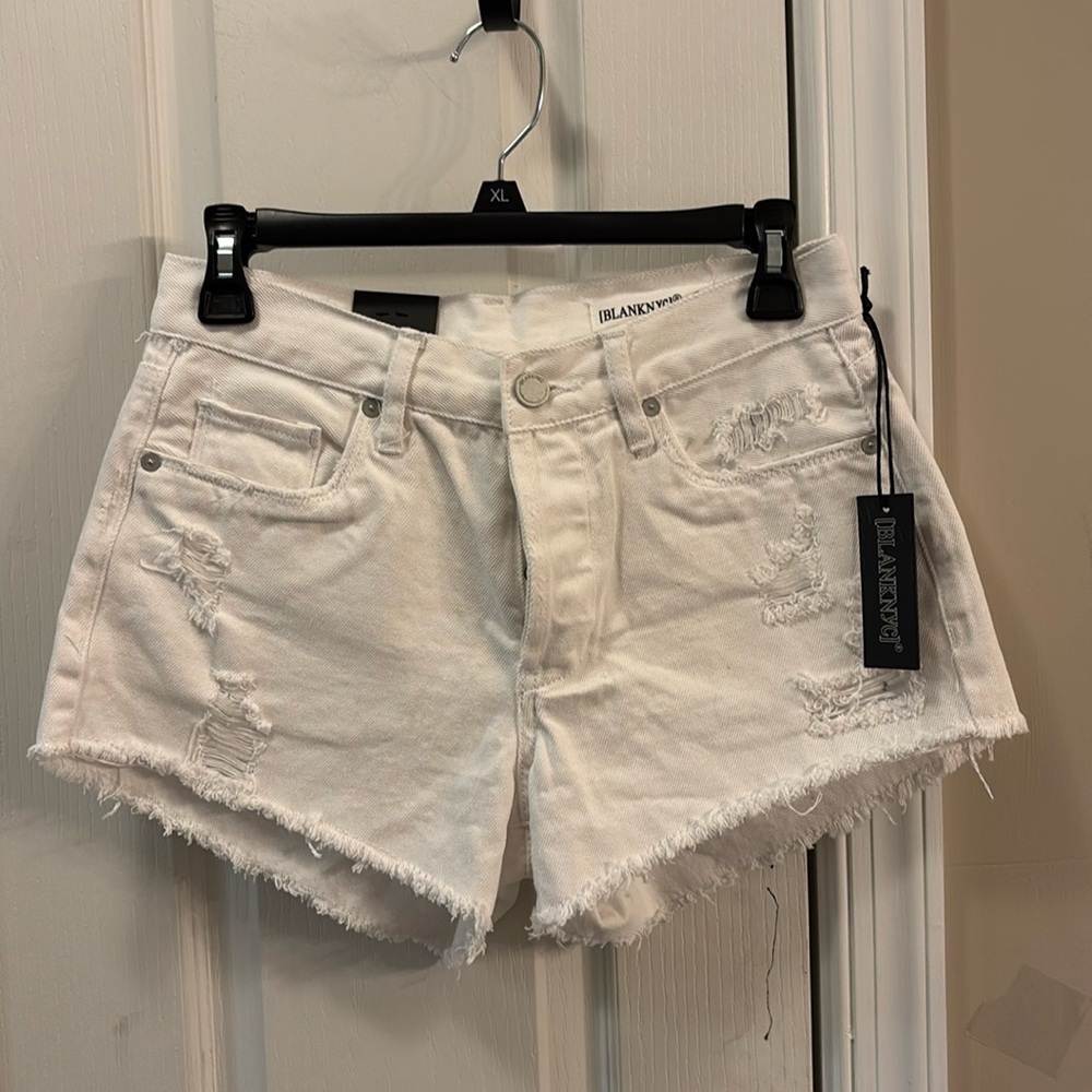 NWT Blank NYC Women's White Distressed Denim Shorts size 25